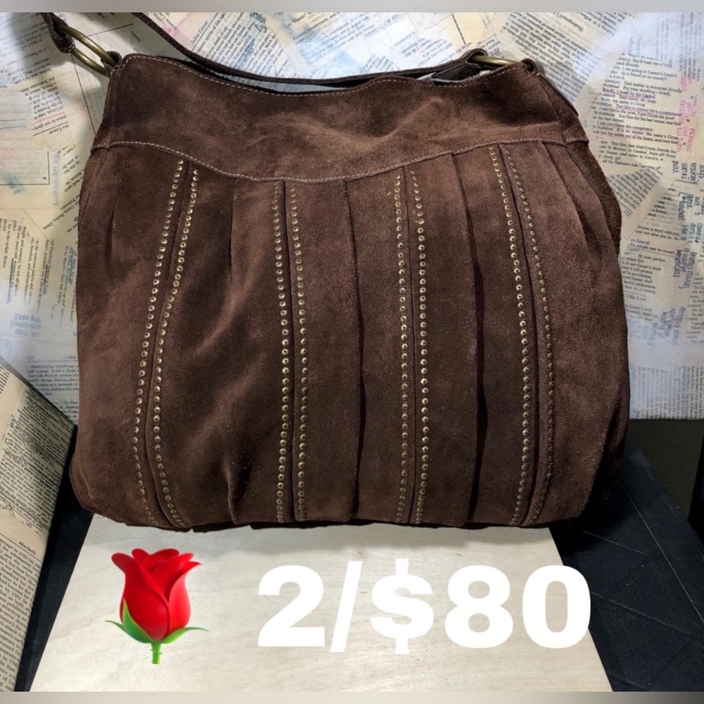 🌹 Fossil Vintage Suede Metal Detail Hobo